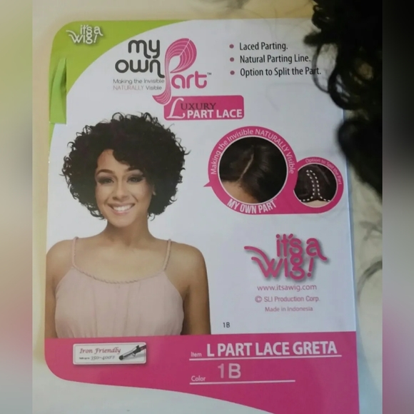 Curly Hair Synthetic Wig Black 1B NWT - Picture 6 of 7